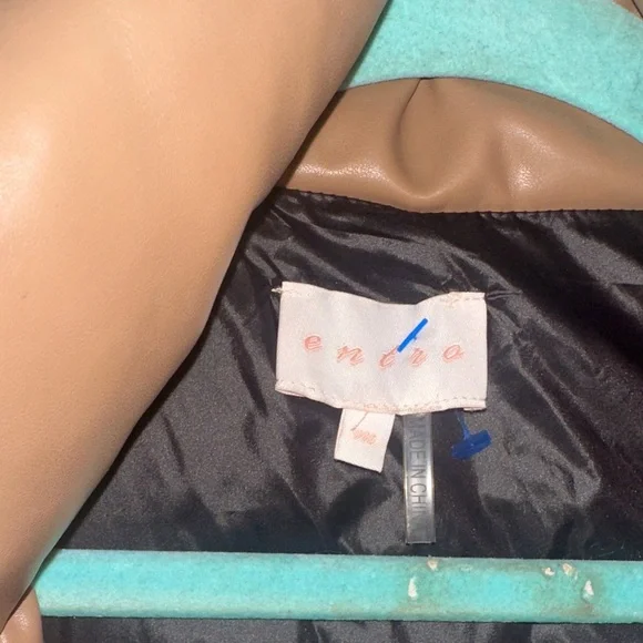 Entro Brown Puffer Vest - Picture 2 of 10